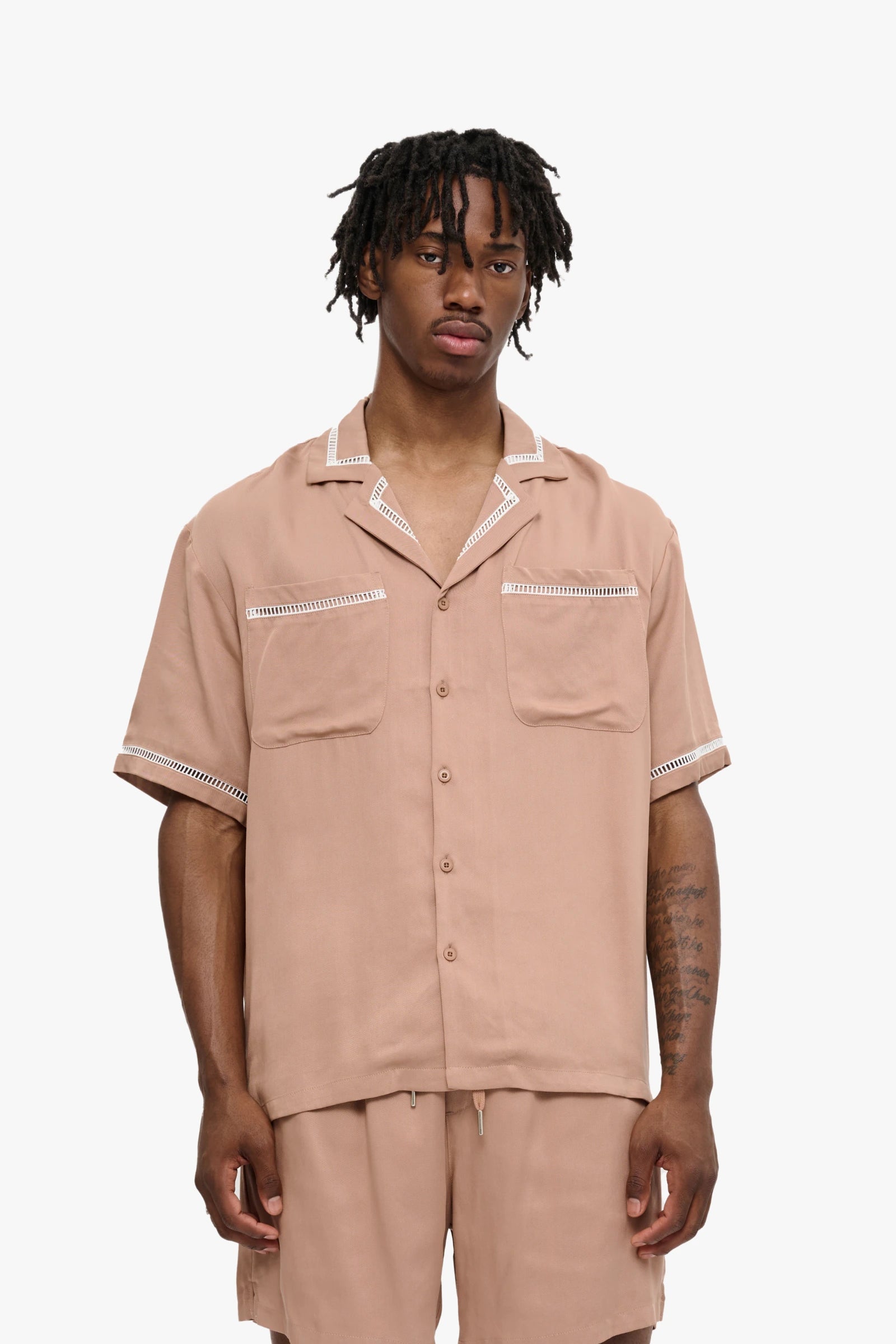 "Vibes" Shirt With Contrast Trim Khaki