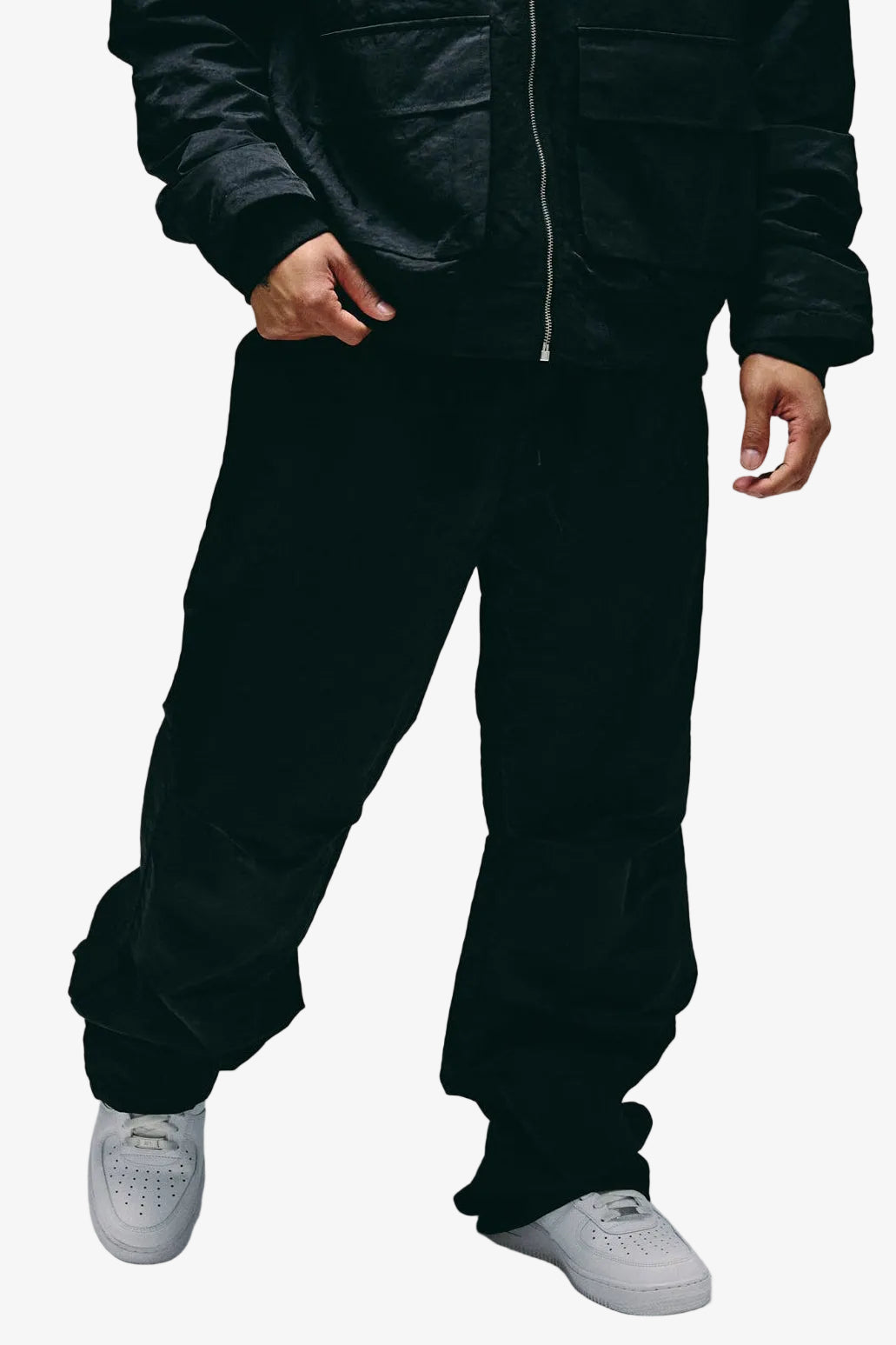 "Young" Baggy Cargo Pants Black